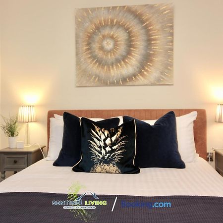 Apartmán Windsor Flat 2 Bed By Sentinel Living With Free Wifi And Parking Exteriér fotografie