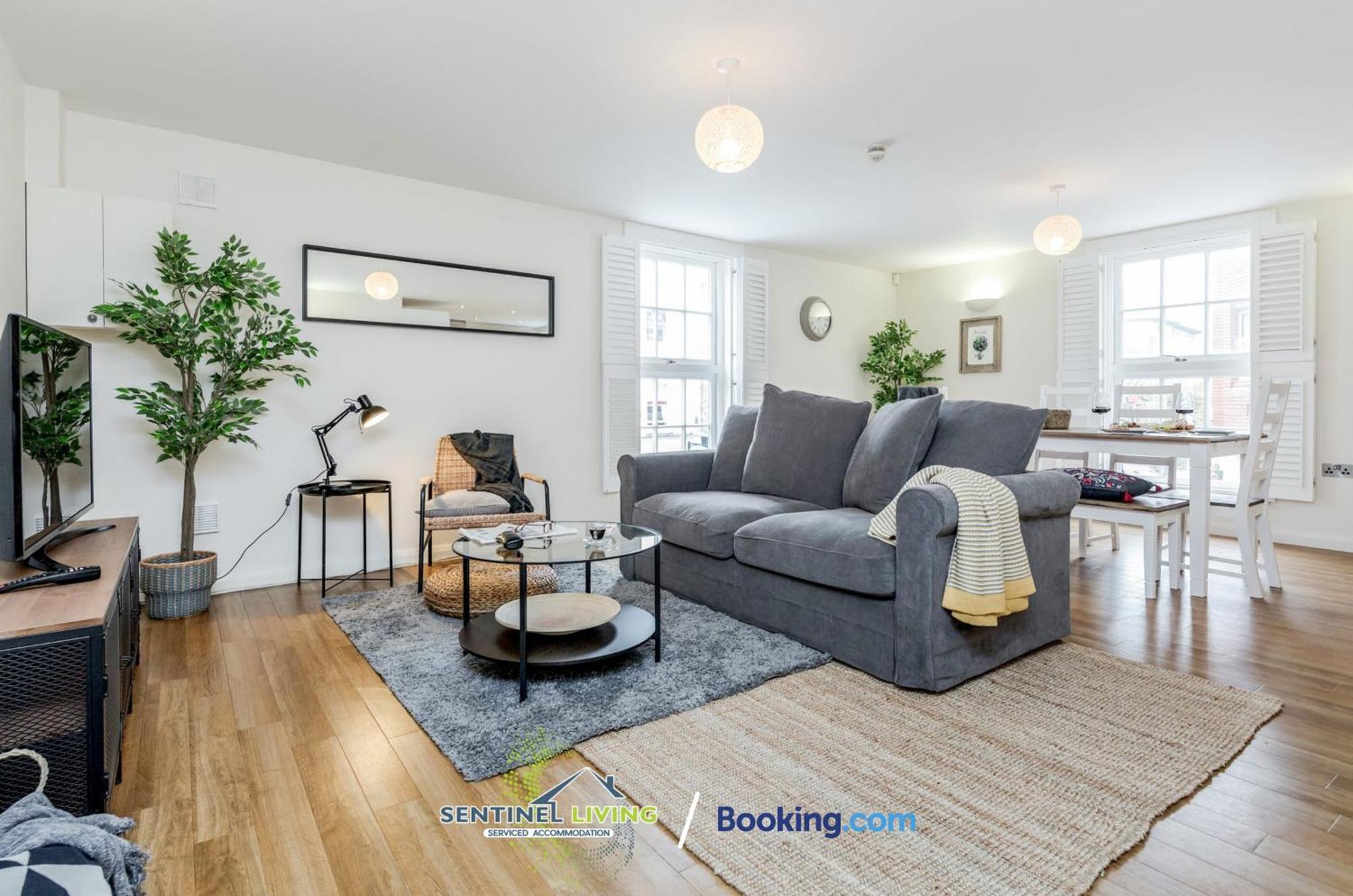 Apartmán Windsor Flat 2 Bed By Sentinel Living With Free Wifi And Parking Exteriér fotografie